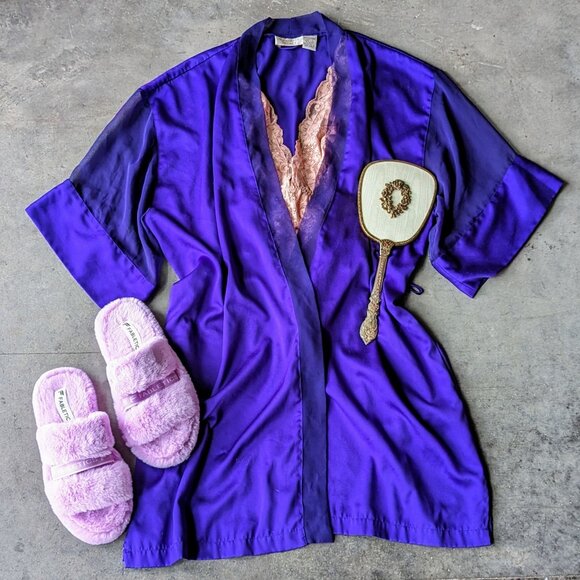 Vintage Victoria's Secret Gold Label Short Purple Robe one size - Picture 1 of 9